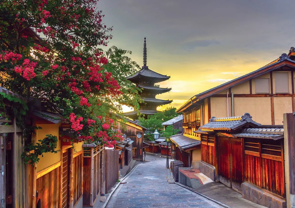 Educa Pagode Yasaka - Kyoto - puzzel 1000 stukjes